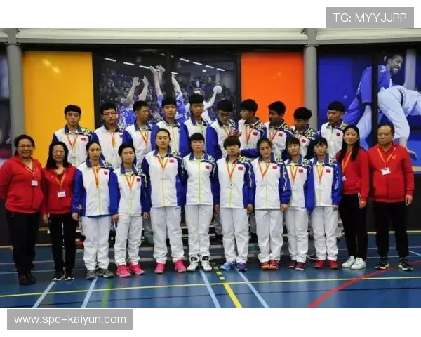 郑州大学荷球队参加国际挑战杯唯一非欧洲球队