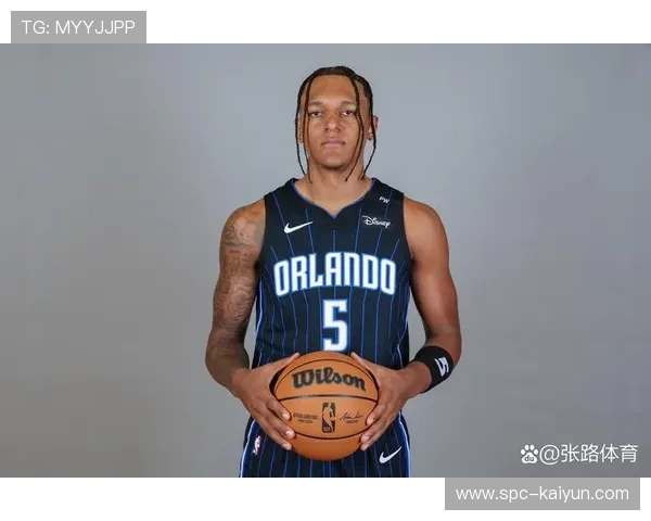 班凯罗23分7篮板8助攻率魔术逆转鹈鹕,末节30-11高潮 班凯罗23分7篮板8助攻率魔术逆转鹈鹕,末节30-11高潮